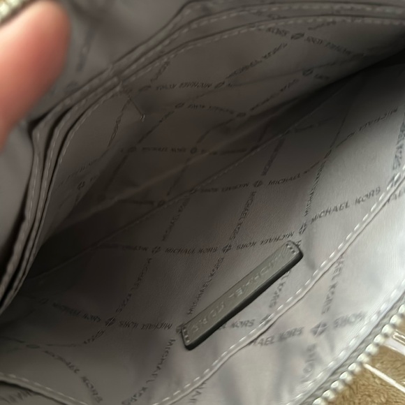 Micheal kors wristlet with studs 10x7 new - Picture 5 of 7